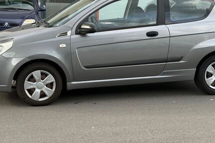 Chevrolet Aveo 111.000 km 2.999 &euro; Frankfurt am Main 60314