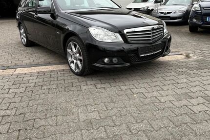 Mercedes-Benz C 250 199.000 km 8.900 &euro; Hanau-Kleinauheim 63456