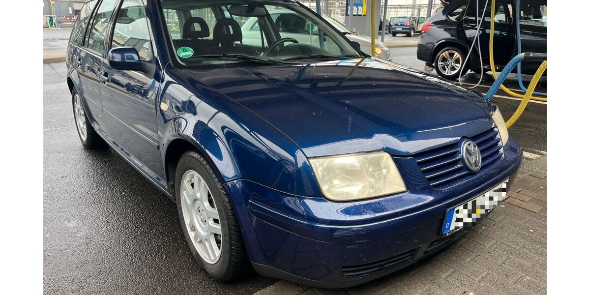 VW Bora 260.365 km 690 &euro; Frankfurt am Main 60316