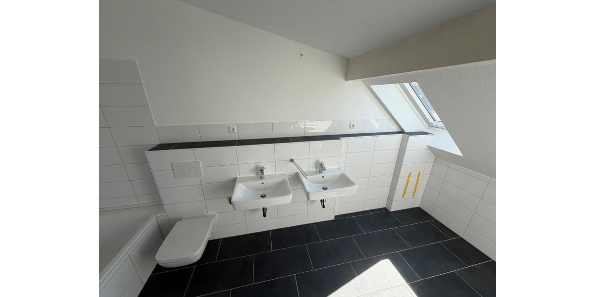 Etagenwohnung Frankfurt am Main Süd - 2 Zimmer, 89 m&sup2;, 1.473&euro; | Angebot:26106062