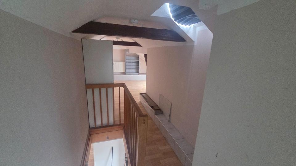 Etagenwohnung Erzhausen - 4 Zimmer, 101 m&sup2;, 1.050&euro; | Angebot:26412971