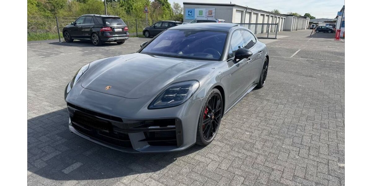 Porsche Panamera 19.880 km 139.999 &euro; Hanau 63452