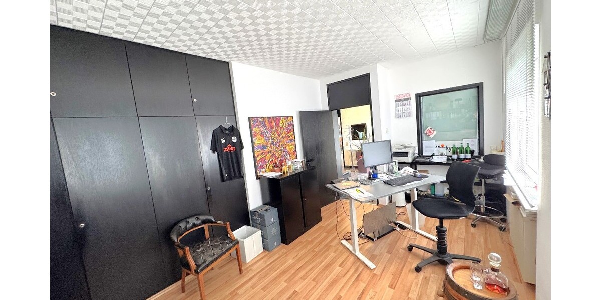 albero:) Halle und Büros 7 zimmer