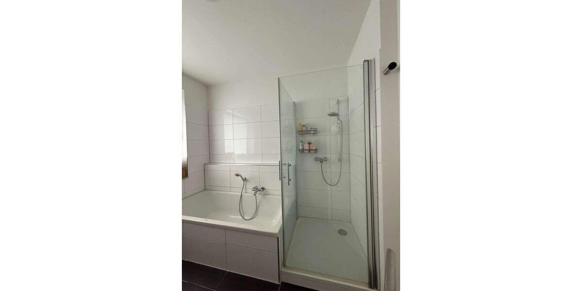 Etagenwohnung Hanau Großauheim - 3 Zimmer, 102 m&sup2;, 345.000&euro; | Angebot:25703511