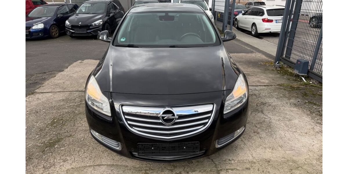 Opel Insignia 186.000 km 4.250 &euro; Hanau 63450