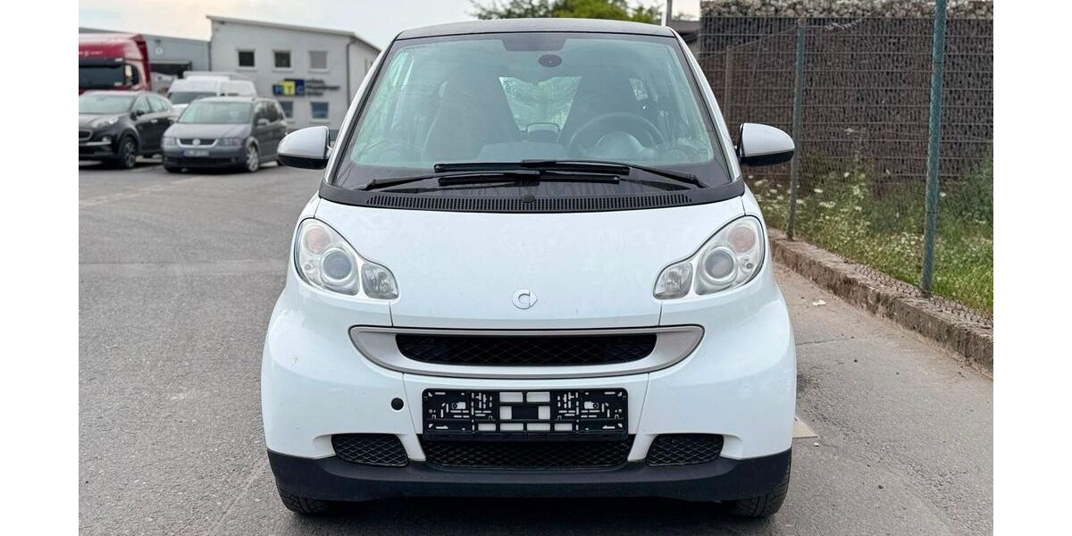 Smart ForTwo 93.800 km 3.800 &euro; groß Zimmern 64846
