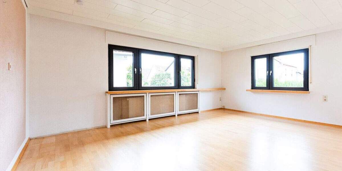 Mehrfamilienhaus, Wohnhaus Bischofsheim - 8 Zimmer, 695.000&euro; | Angebot:25660958