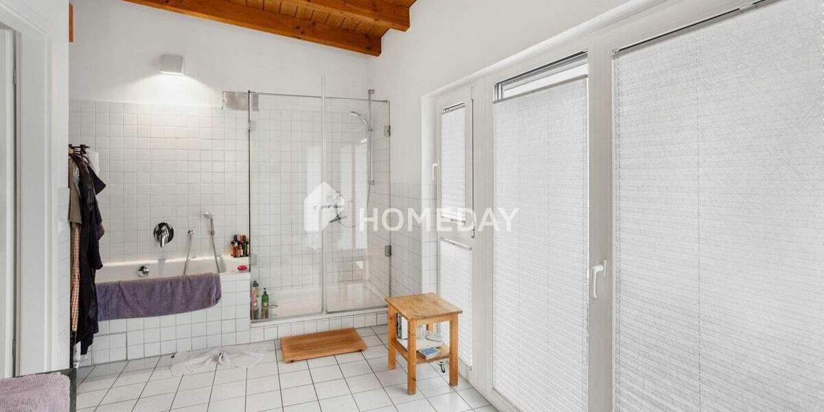 Reihenmittelhaus Frankfurt am Main Niederursel - 6 Zimmer, 166 m&sup2;, 1.180.000&euro; | Angebot:25708480