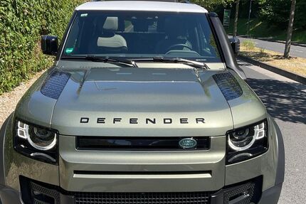 Land Rover Defender 5.981 km 72.900 &euro; Frankfurt 60322