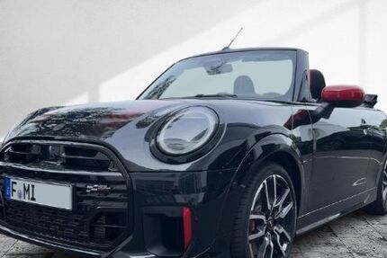 Mini John Cooper Works Cabrio 5.693 km 42.988 € Frankfurt 60314