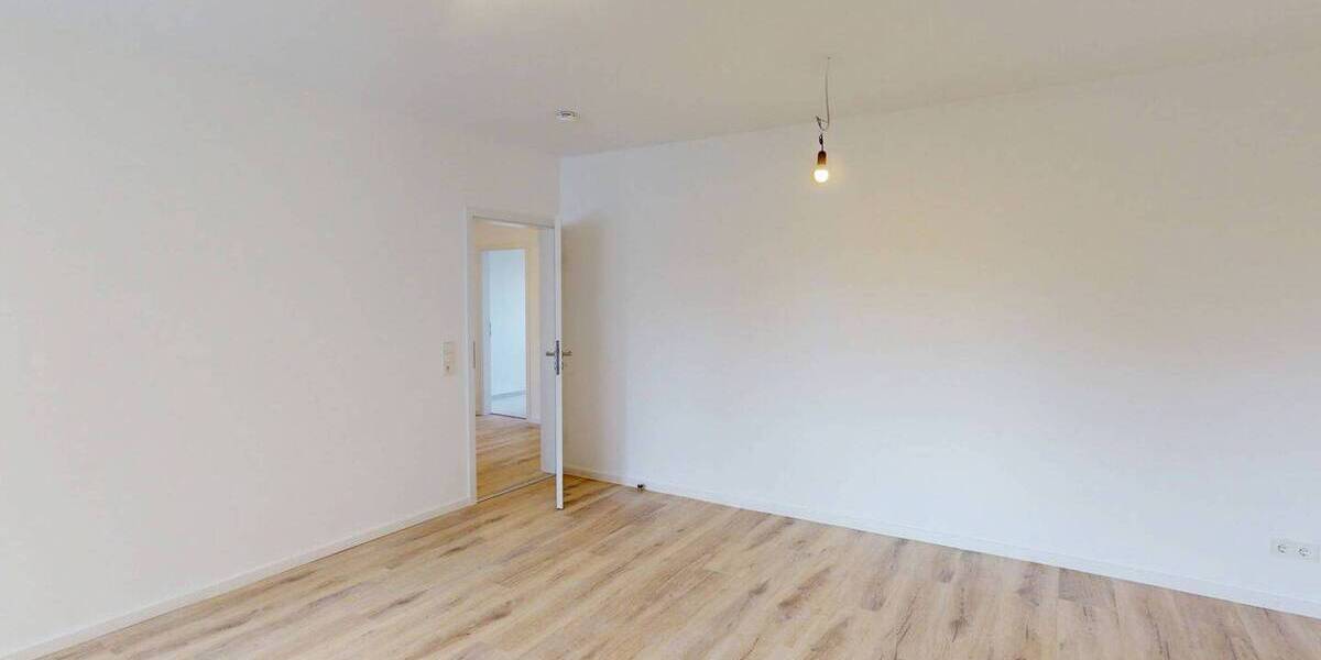 Etagenwohnung Frankfurt Ginnheim - 3 Zimmer, 81 m&sup2;, 1.500&euro; | Angebot:26886494