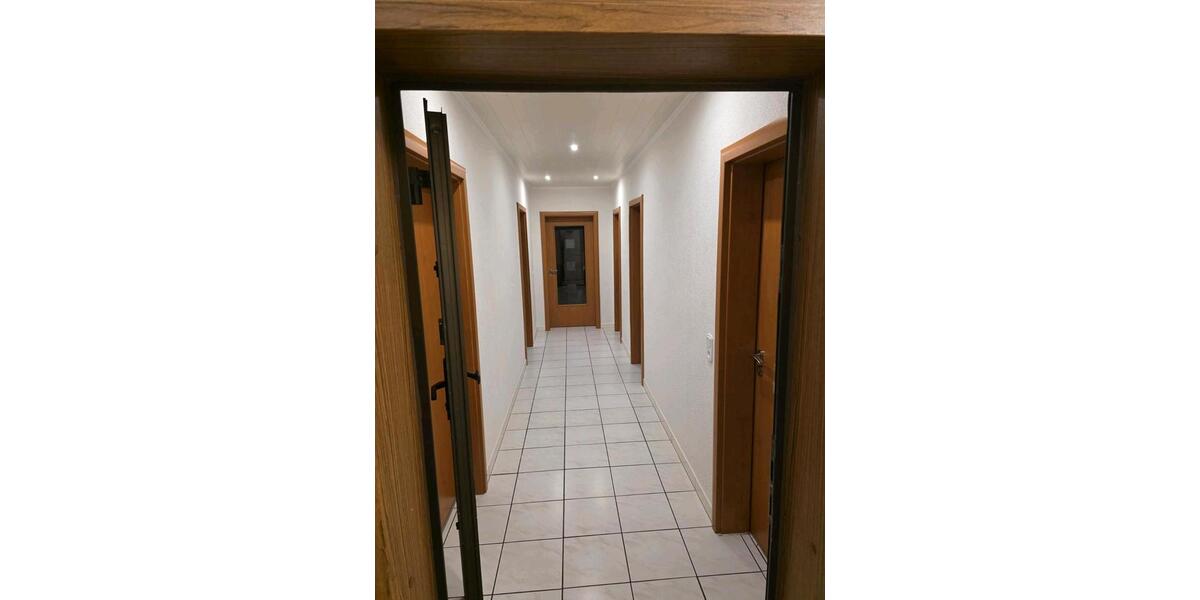 Etagenwohnung Hanau Kesselstadt - 3 Zimmer, 97 m&sup2;, 269.000&euro; | Angebot:26222705