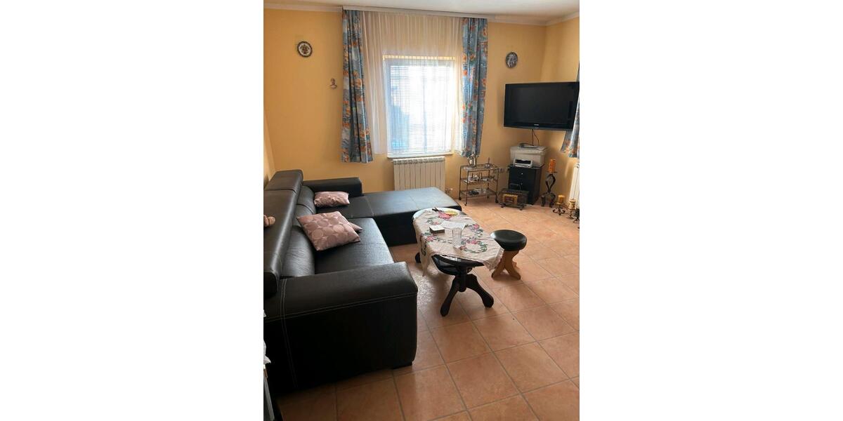Mehrfamilienhaus, Wohnhaus Frankfurt am Main Gallus - 6 Zimmer, 180 m&sup2;, 220.000&euro; | Angebot:27426279