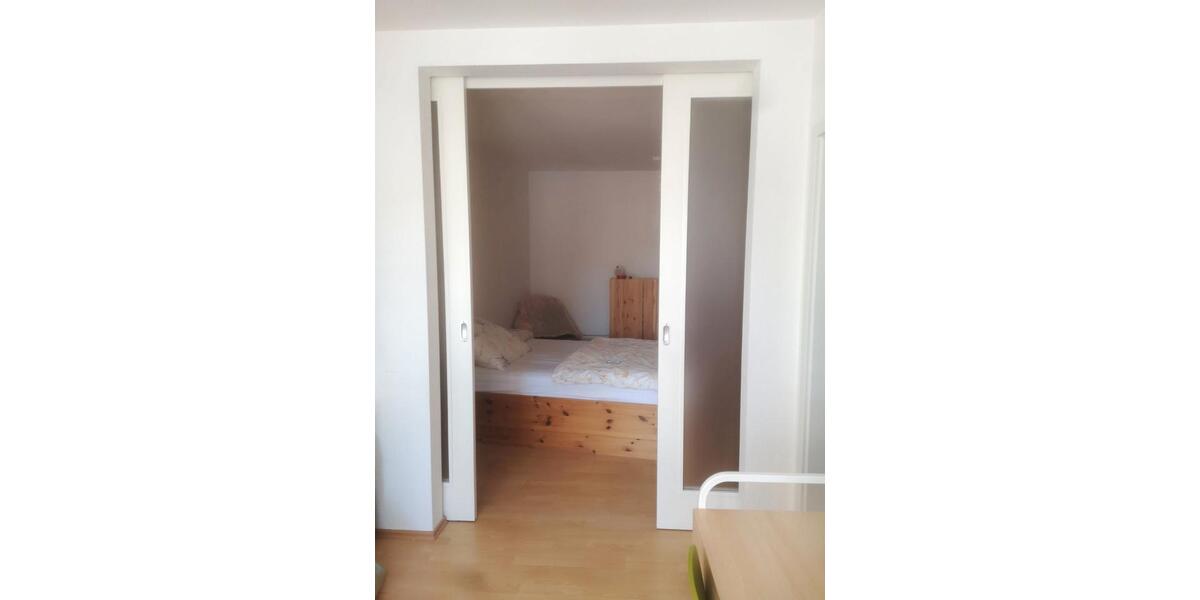 Etagenwohnung Bad Homburg vor der Höhe Gonzenheim - 2.5 Zimmer, 72 m&sup2;, 890&euro; | Angebot:26612032