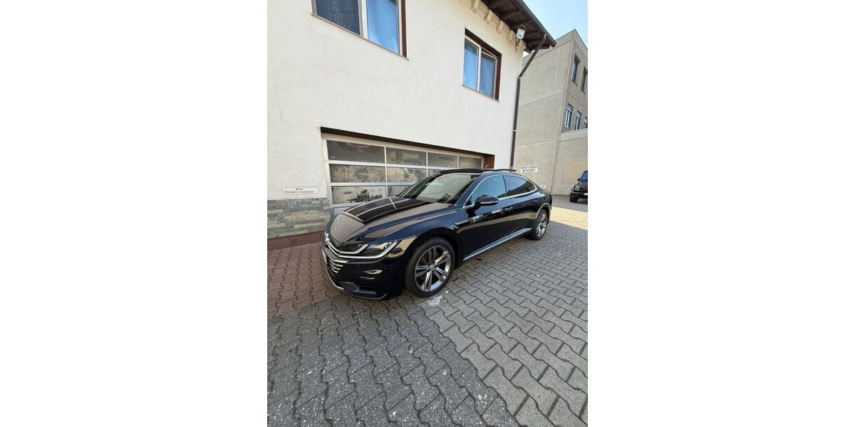 VW Arteon 200.000 km 18.500 &euro; Liederbach 65835