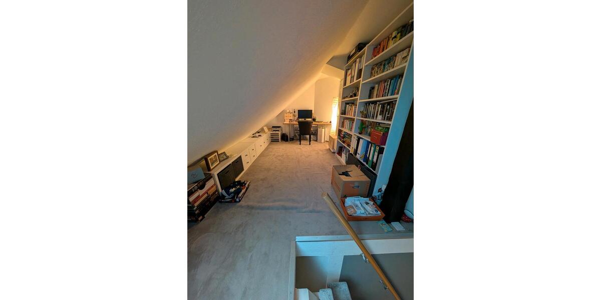 3,5-Zi.-Galeriewohnung | Südbalkon | 2 Bäder | 2 Stellplätze 3.5 zimmer