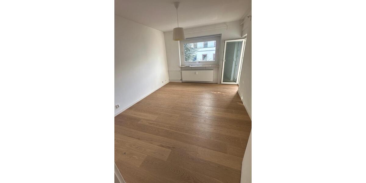 Etagenwohnung Frankfurt am Main Innenstadt 3 - 2 Zimmer, 61 m&sup2;, 900&euro; | Angebot:25574978