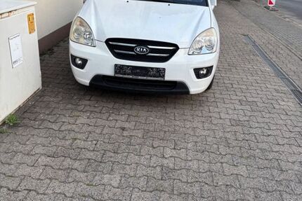 Kia Carens 150.000 km 1.850 &euro; Maintal 63477
