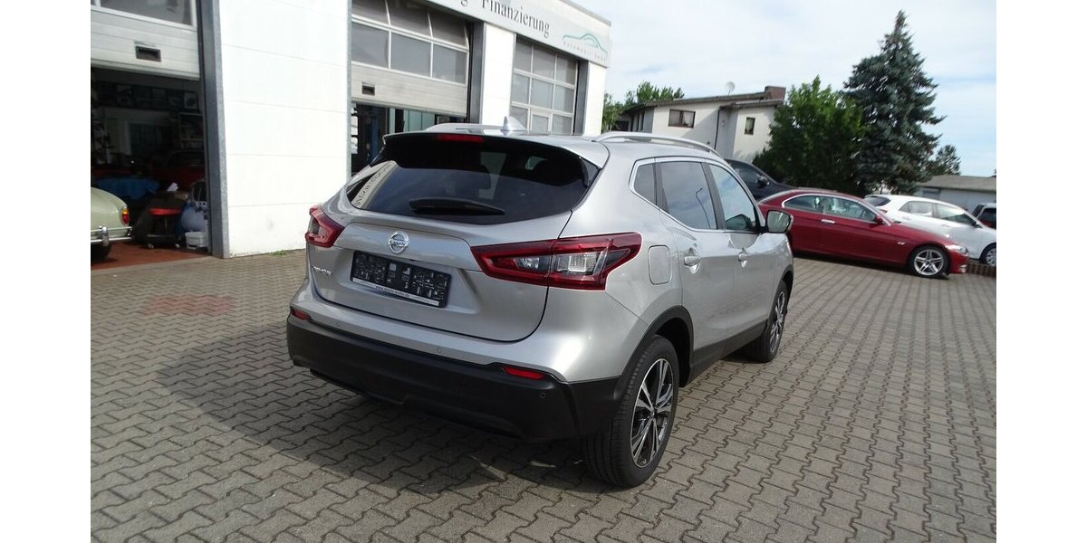 Nissan Qashqai N-Way Rückfahrkamera, Parksensoren, 33.922 km 15.890 &euro; Rodgau 63110