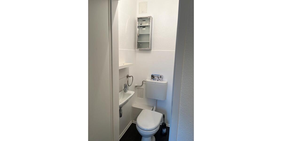 Etagenwohnung Hanau Lamboy - 4 Zimmer, 100 m&sup2;, 1.685&euro; | Angebot:25406610