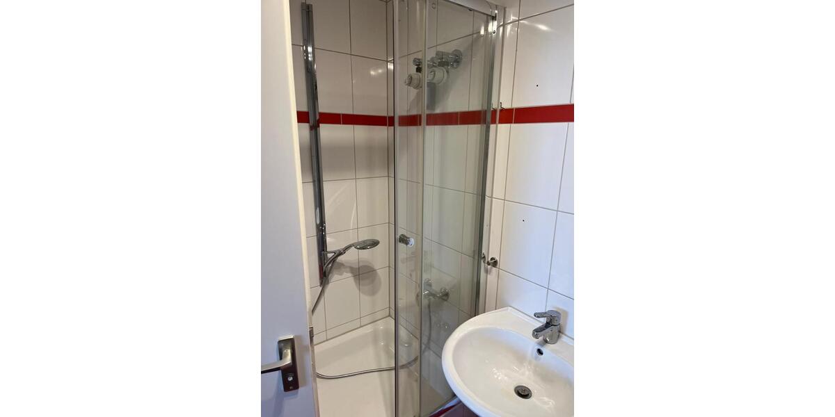 Etagenwohnung Hochheim am Main - 2 Zimmer, 61 m&sup2;, 180.000&euro; | Angebot:27068474