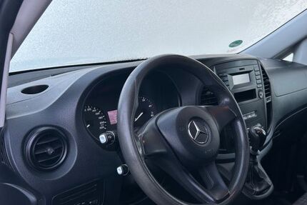 Mercedes-Benz Vito 173.200 km 12.900 &euro; Frankfurt am Main 60599