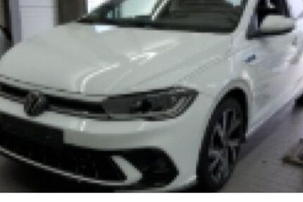 VW Polo 8.981 km 27.850 € Frankfurt 60326
