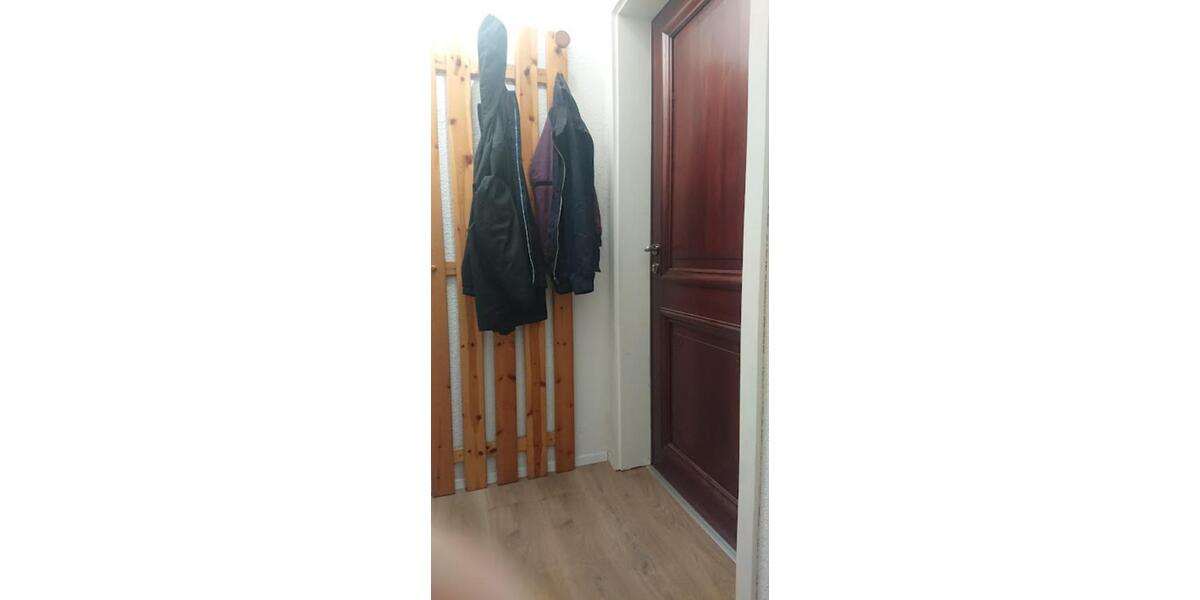 Dachgeschoßwohnung Schöneck - 4 Zimmer, 94 m&sup2;, 1.050&euro; | Angebot:25354710