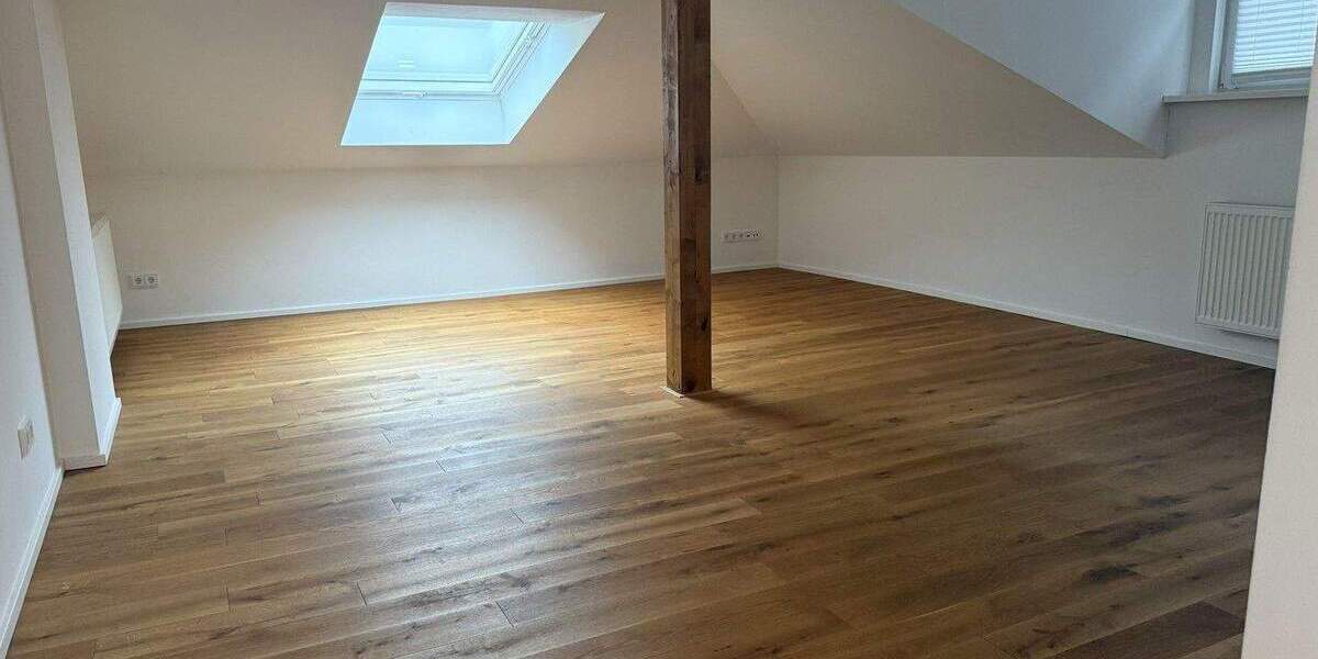 Saniertes Stadthaus FFM-Höchst-Nähe Bahnhof 4 zimmer