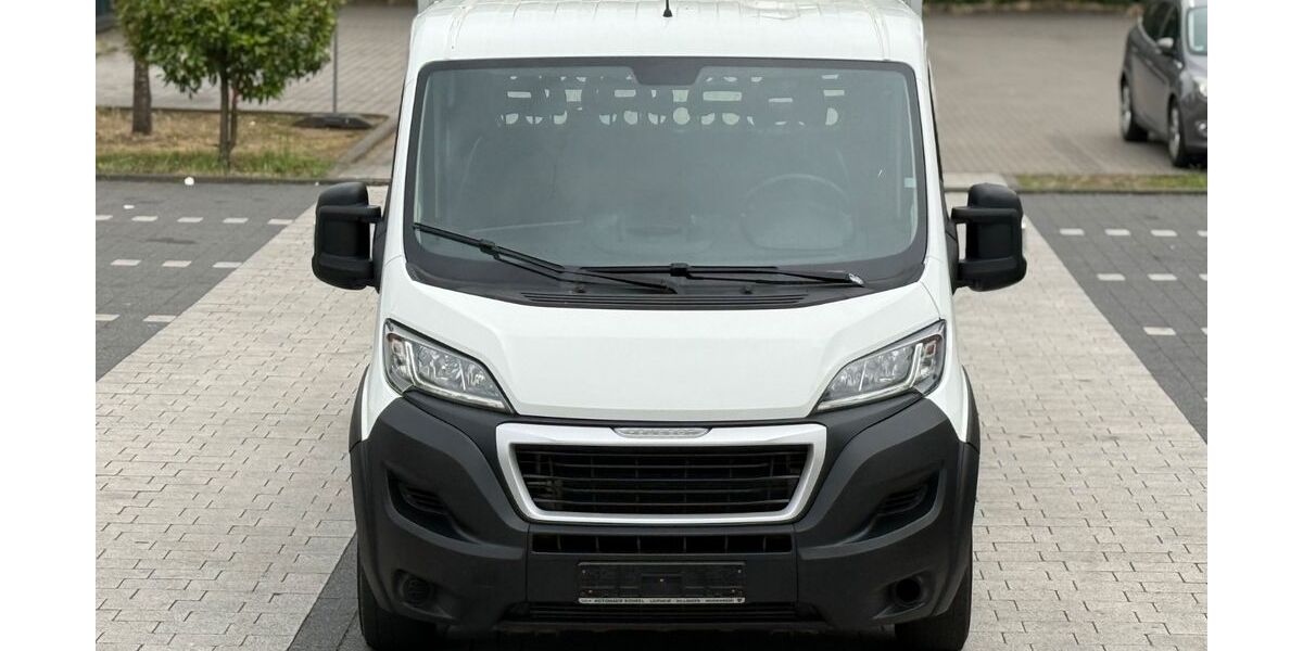 Peugeot Boxer 125.890 km 15.499 &euro; Offenbach am Main 63069