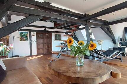 Haus Babenhausen - 7 Zimmer, 240 m&sup2;, 695.000&euro; | Angebot:25779400