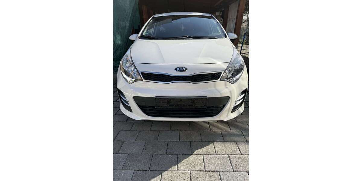 Kia Rio 119.925 km 7.900 &euro; Darmstadt 64291
