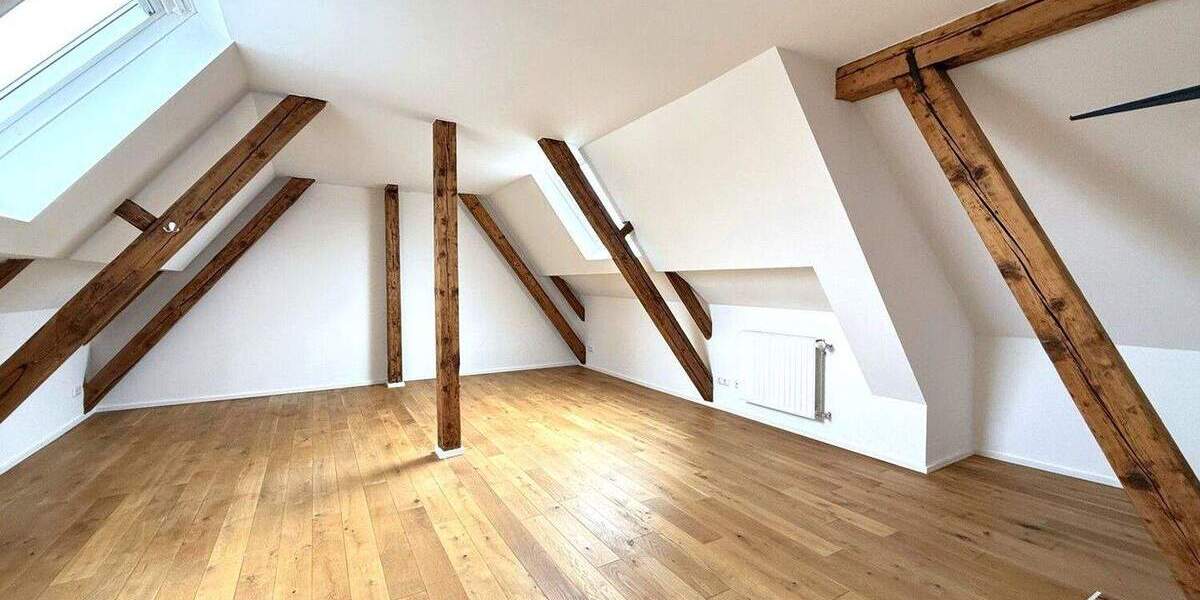Einfamilienhaus Frankfurt am Main Praunheim - 8 Zimmer, 256 m&sup2;, 1.290.000&euro; | Angebot:25796118