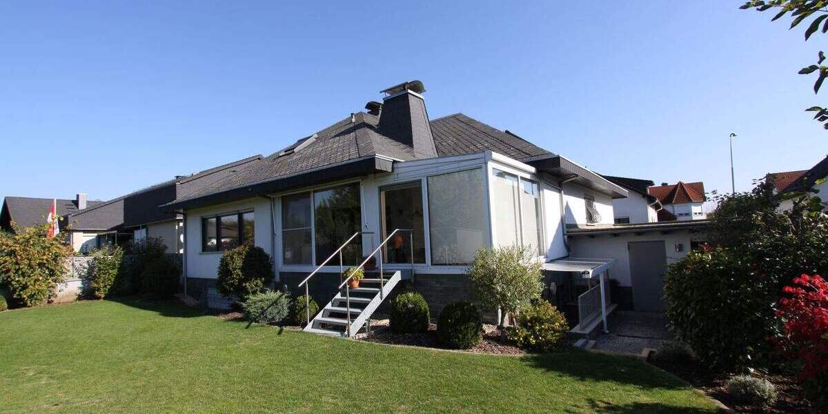 Einfamilienhaus Friedberg Ockstadt - 7 Zimmer, 213 m&sup2;, 799.000&euro; | Angebot:25691964