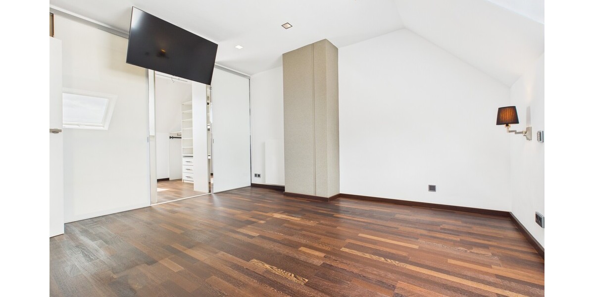 Penthouse mit Hauscharakter – 226 m² Wohnen über den Dächern von Petterweil - Maisonettenwohnung Karben | Angebot:26208798