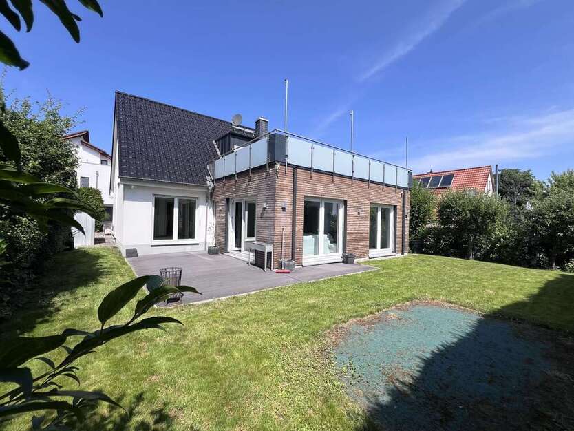 Haus zum Kaufen in Hofheim 1.150.000 € 187 m²