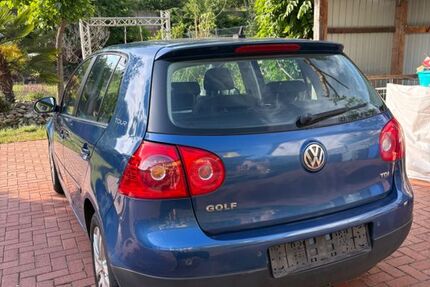 VW Golf 283.657 km 2.700 &euro; Hasselroth 63594