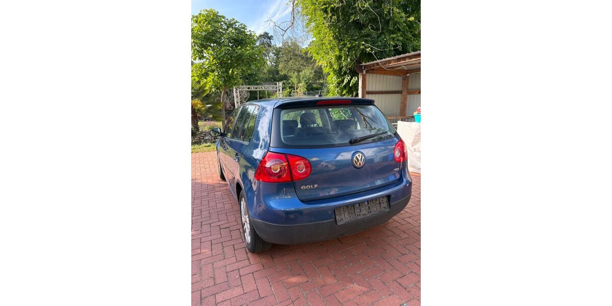 VW Golf 283.657 km 2.700 &euro; Hasselroth 63594