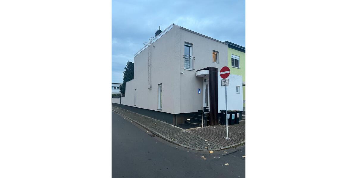 Reihenhaus Frankfurt am Main Mitte-West - 4 Zimmer, 106 m&sup2;, 735.000&euro; | Angebot:25740705