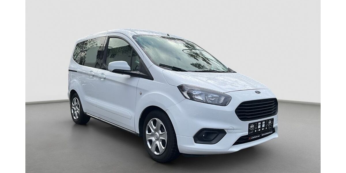 Ford Tourneo Courier 103.700 km 10.590 &euro; Münster/Hessen 64839