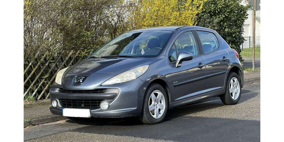 Peugeot 207 135.000 km 2.345 &euro; Rüsselsheim am Main 65428