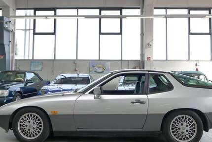 Porsche 924 81.596 km 17.950 &euro; Frankfurt am Main 60388
