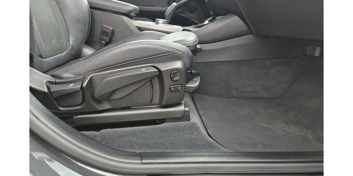 BMW X3 xDrive 20 i xLine, HUD, Kamera, Ambientebeleuch 69.700 km 23.790 &euro; Rodgau 63110