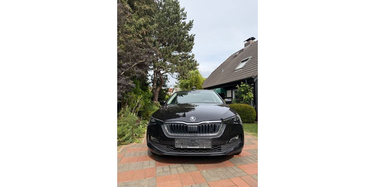 Skoda Scala 79.000 km 15.990 &euro; Frankfurt 60488