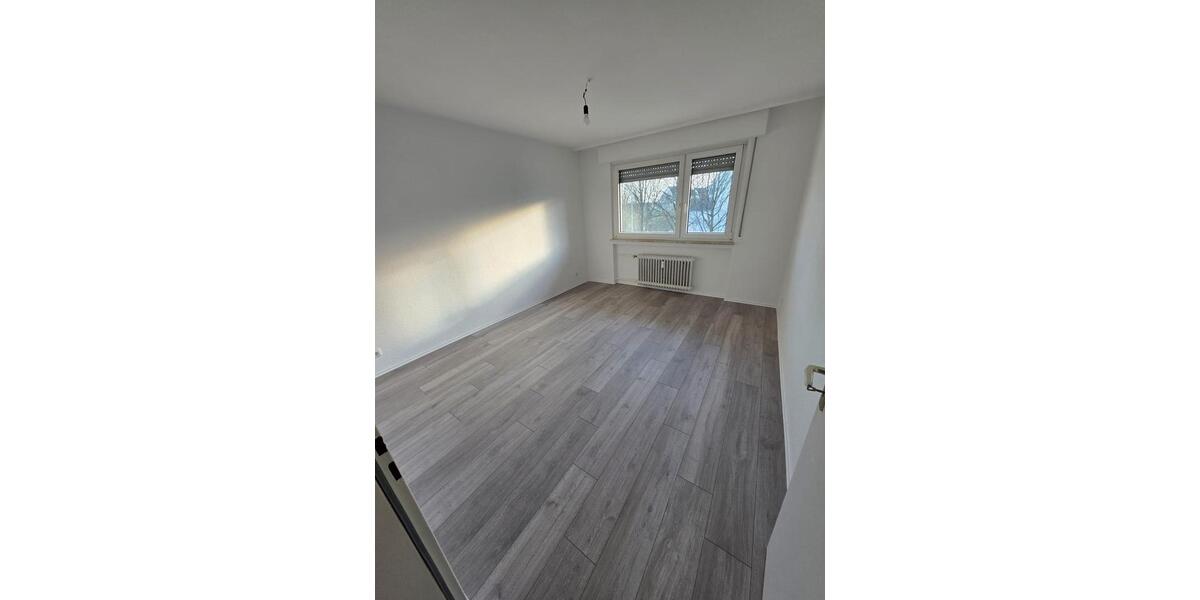 Etagenwohnung Frankfurt am Main Bergen-Enkheim - 2 Zimmer, 60 m&sup2;, 1.030&euro; | Angebot:26166537