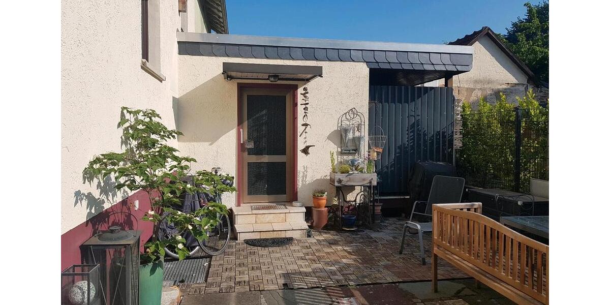 Dachgeschoßwohnung Bad Homburg vor der Höhe Gonzenheim - 2 Zimmer, 55 m&sup2;, 1.050&euro; | Angebot:26442725