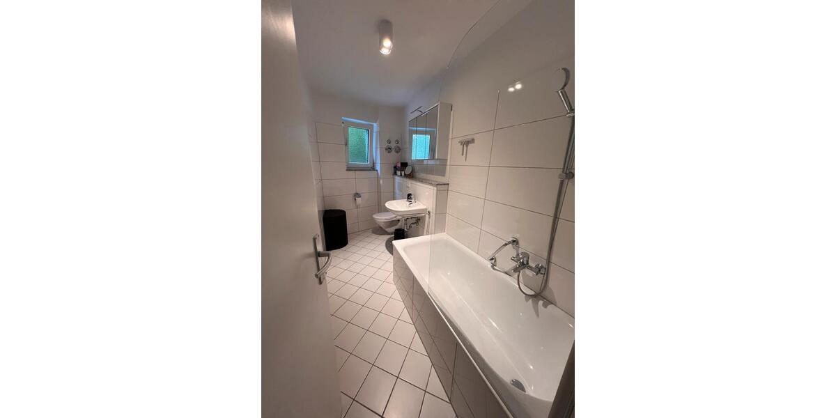 Etagenwohnung Frankfurt am Main Oberrad - 2 Zimmer, 57 m&sup2;, 1.800&euro; | Angebot:26326833