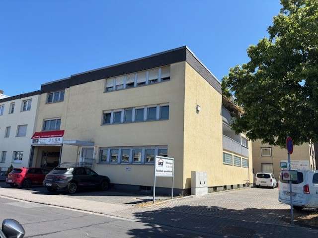 Wohnung zum Mieten in Dreieich 1.500 € 180 m²