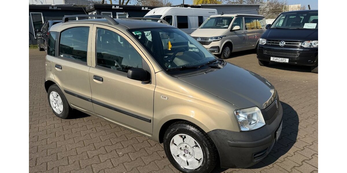 Fiat Panda 1.Hand/76.000km 76.555 km 2.599 &euro; Frankfurt 60386