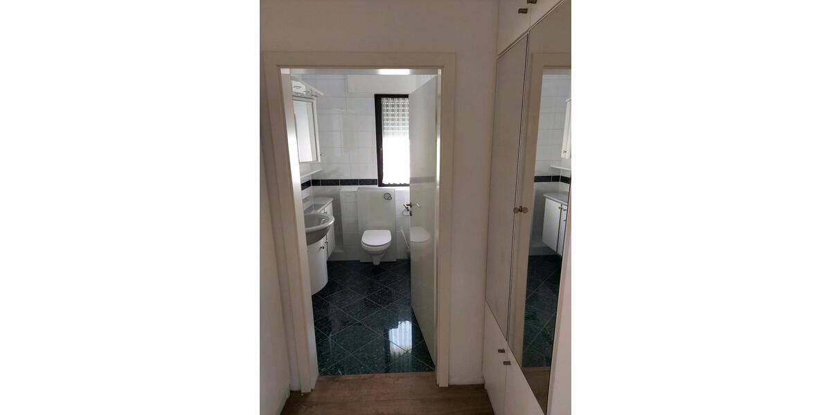 Erdgeschoßwohnung Mühlheim am Main - 3 Zimmer, 91 m&sup2;, 1.250&euro; | Angebot:25640910